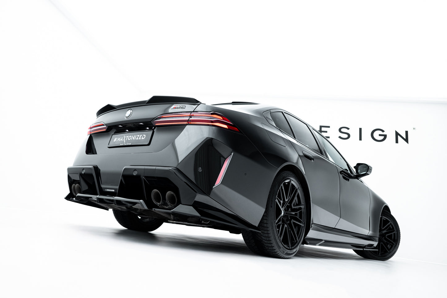Mittlerer Cup Diffusor DTM Look Heck Ansatz für BMW M5 Limousine / Touring G90 schwarz Hochglanz