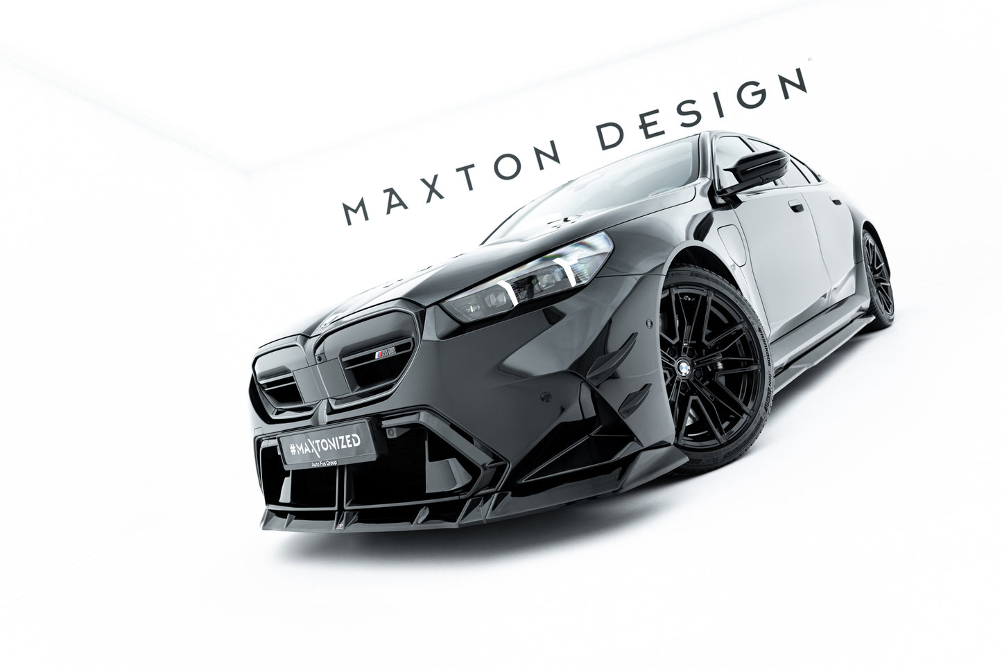 Front Ansatz V.1 für BMW M5 Limousine / Touring G90 schwarz Hochglanz