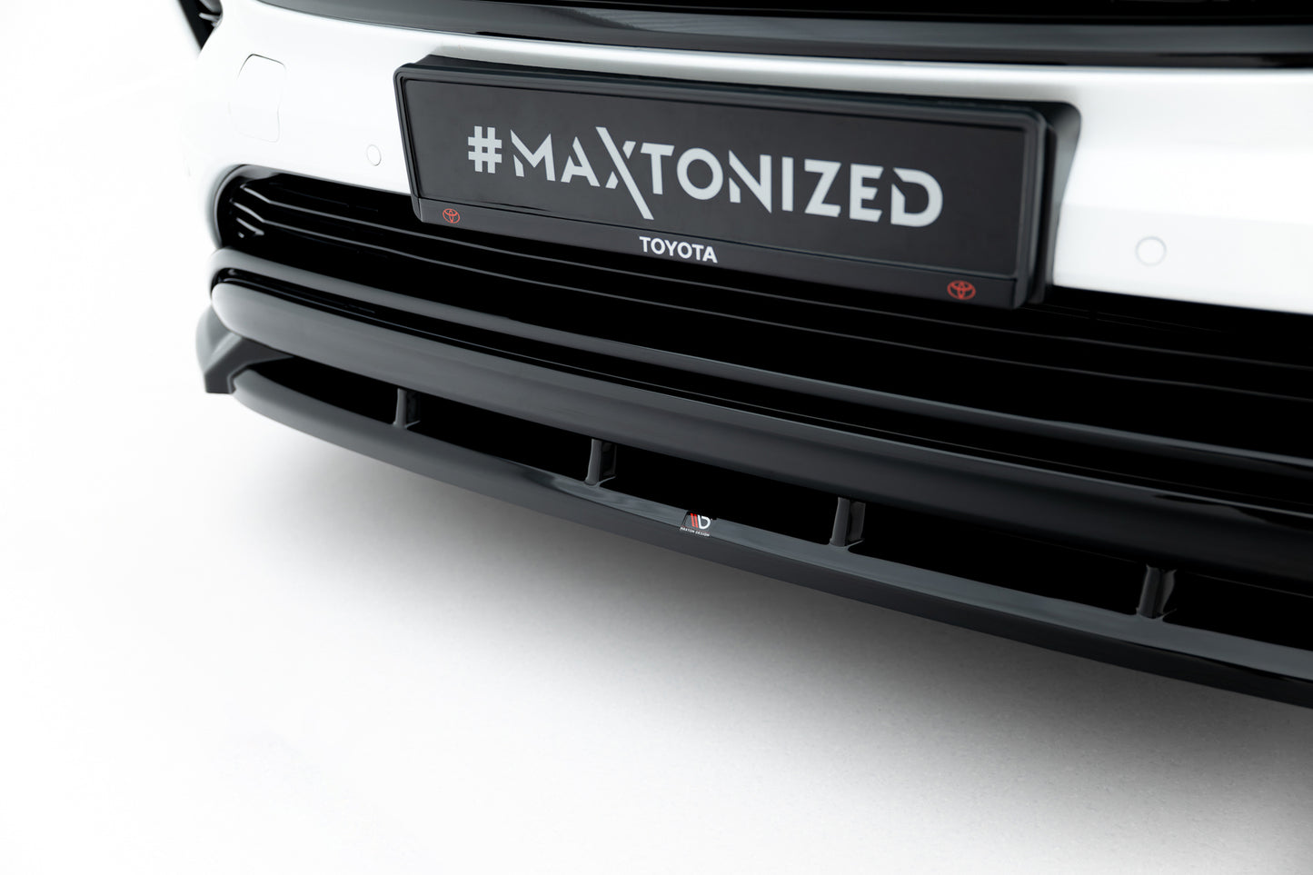 Front Ansatz V.2 für Toyota Highlander Mk4 schwarz Hochglanz