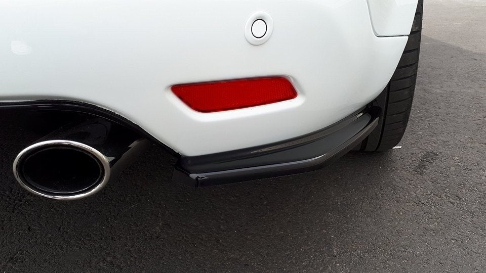 Heck Ansatz Flaps Diffusor für Ford S-Max Titanium Mk1 FL schwarz Hochglanz