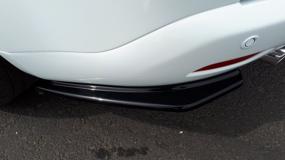 Heck Ansatz Flaps Diffusor für Ford S-Max Titanium Mk1 FL schwarz Hochglanz