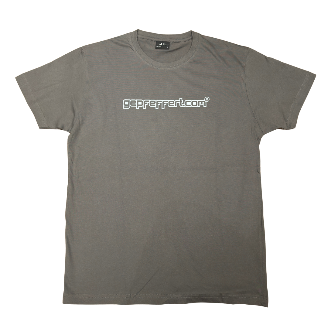 gepfeffert.com® T-Shirt - gepfeffert.com "Classic" - in versch. Farben - gepfeffert.com