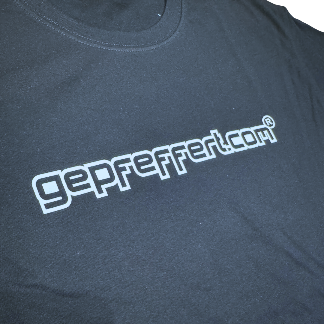 gepfeffert.com® T-Shirt - gepfeffert.com "Classic" - in versch. Farben - gepfeffert.com