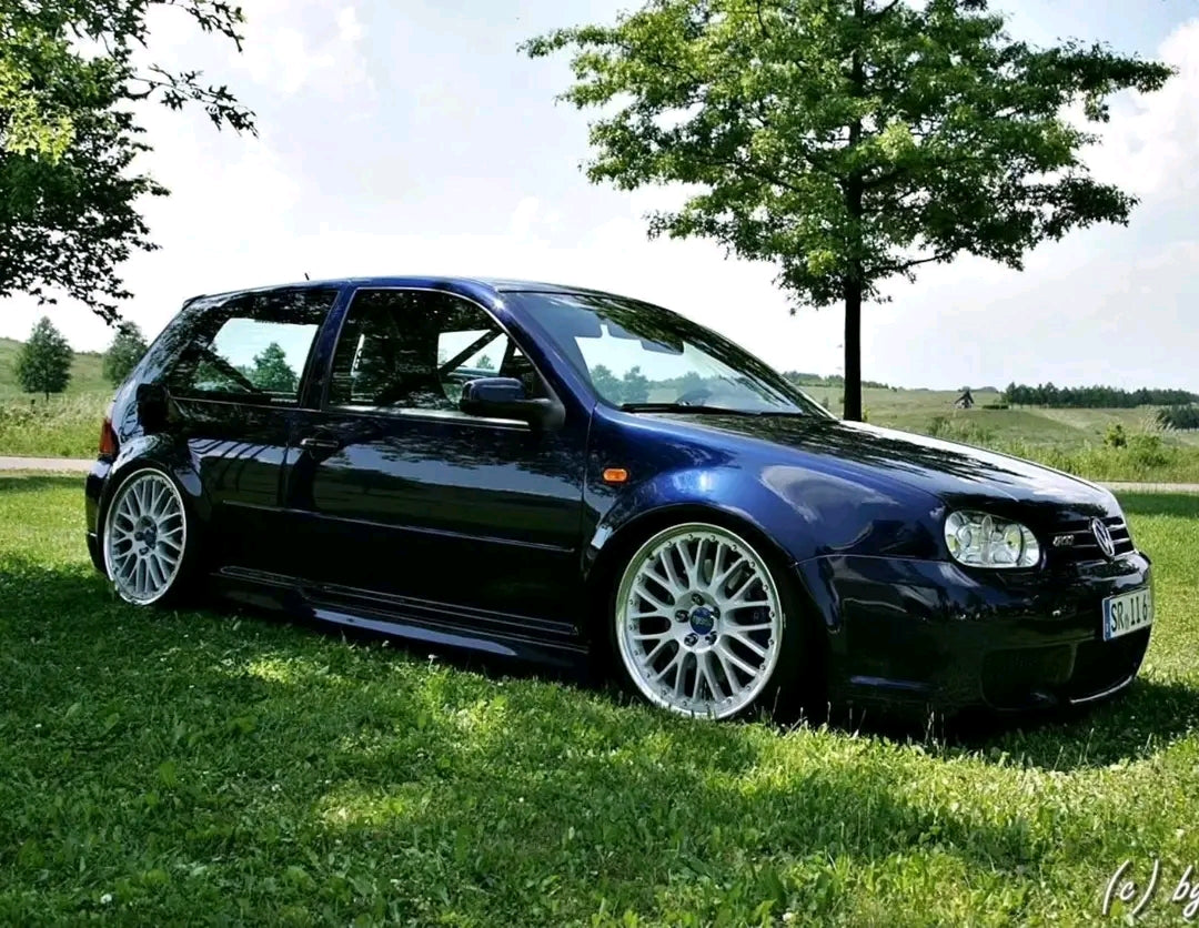 !gepfeffert.com Gewindefahrwerk V3 Clubsport (incl. Sturzdomlager) 4MOTION - gepfeffert.com