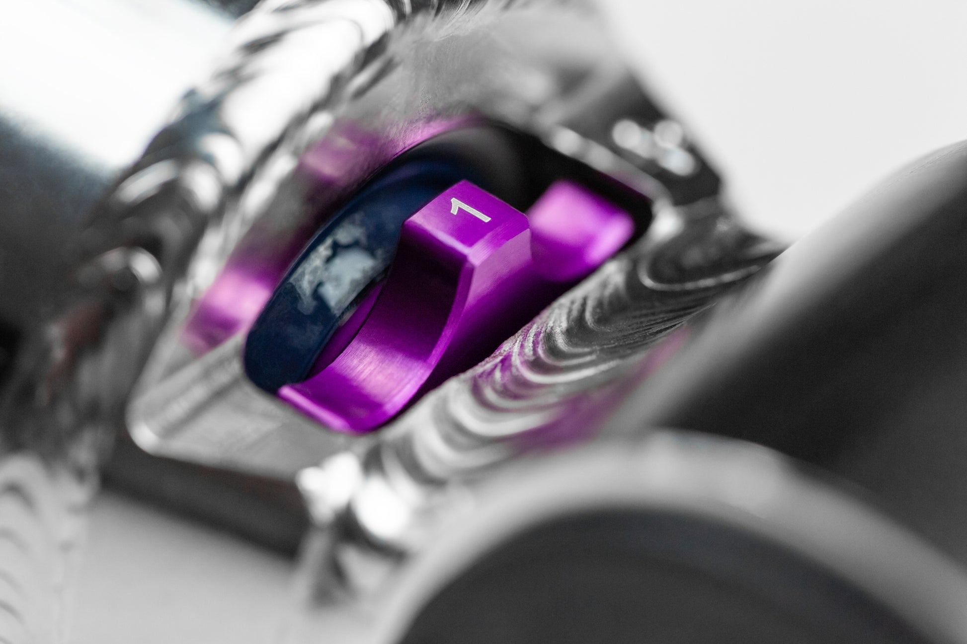 gepfeffert.com Gewindefahrwerk V3  4MOTION / QUATTRO Ø 50mm (mit Sturzdomlager) - gepfeffert.com