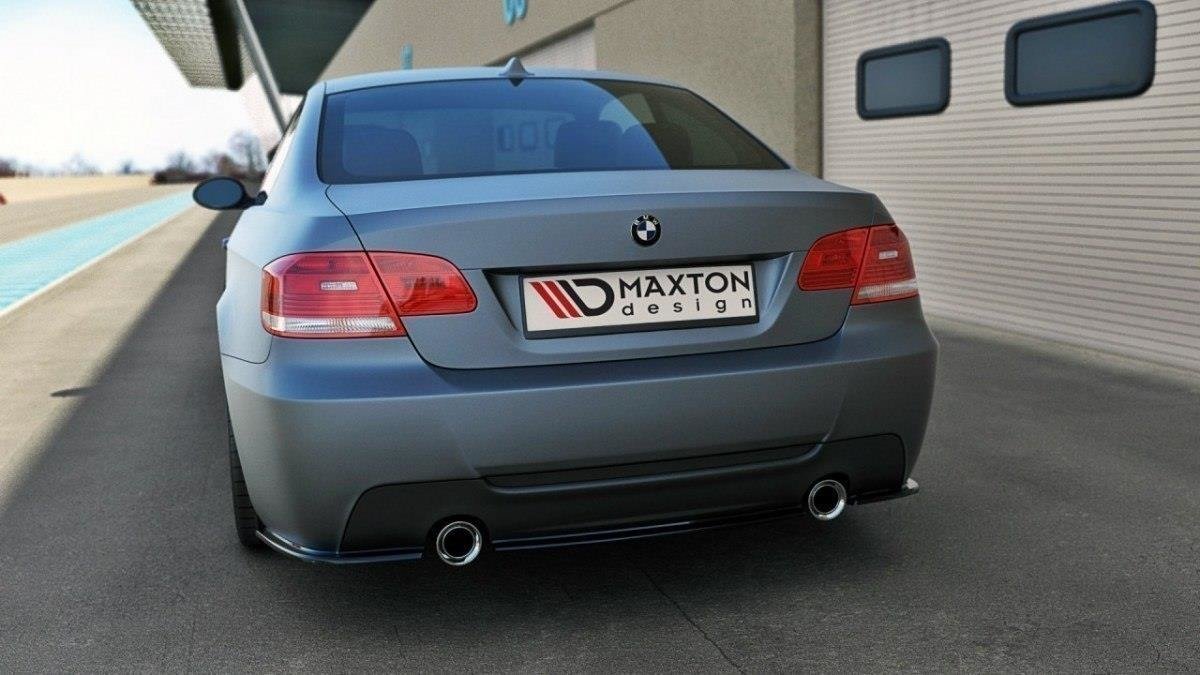 Heck Ansatz Flaps Diffusor für BMW 3er E92 M Paket schwarz Hochglanz