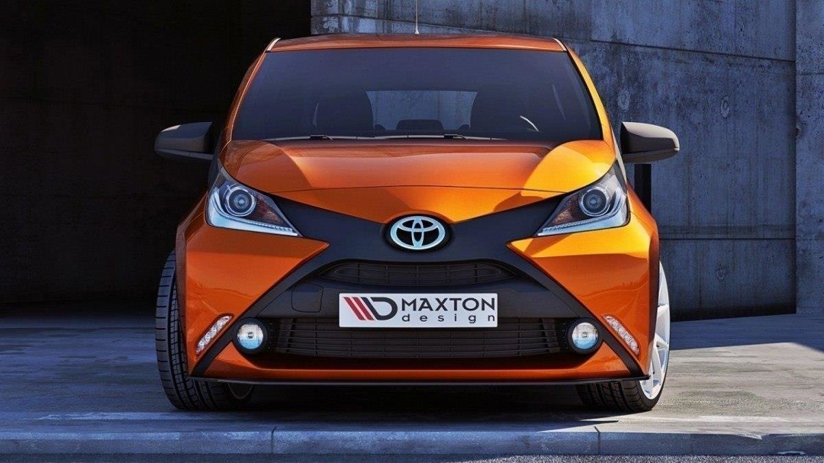 Front Ansatz für TOYOTA AYGO mk2 schwarz Hochglanz