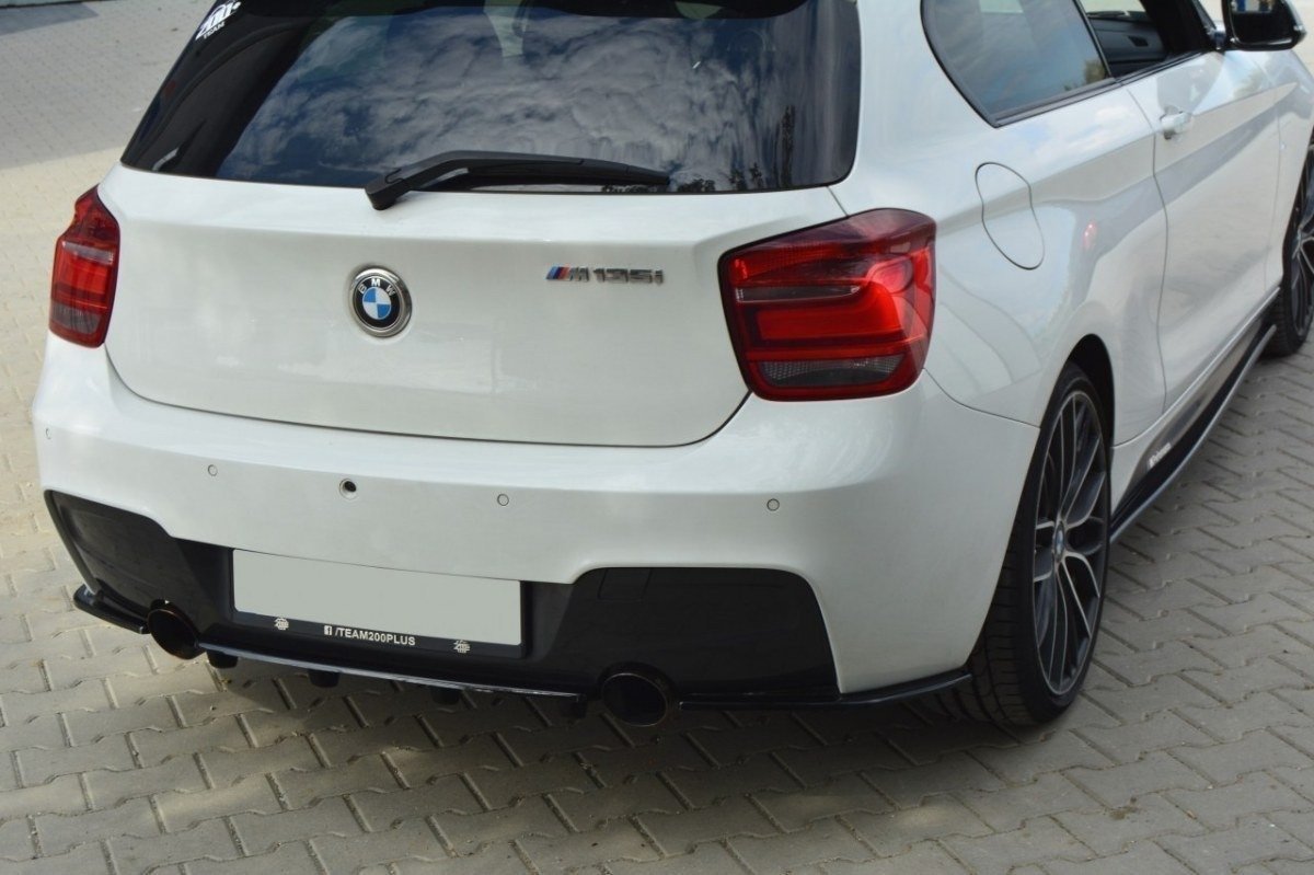 Mittlerer Diffusor Heck Ansatz für BMW 1er F20/F21 M-Power im DTM LOOK schwarz matt