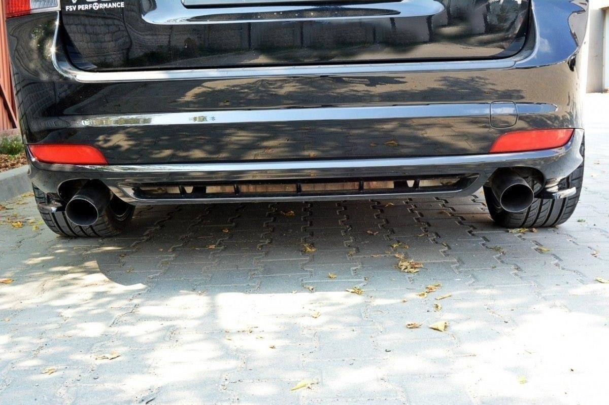 Heck Ansatz Flaps Diffusor für VOLVO V50F R-DESIGN Carbon Look