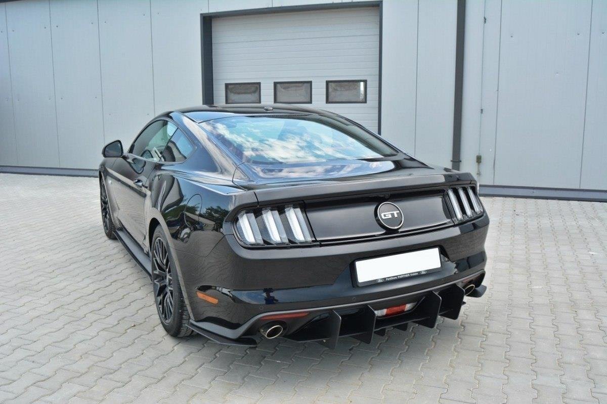 Heckschürze für Ford Mustang GT Mk6