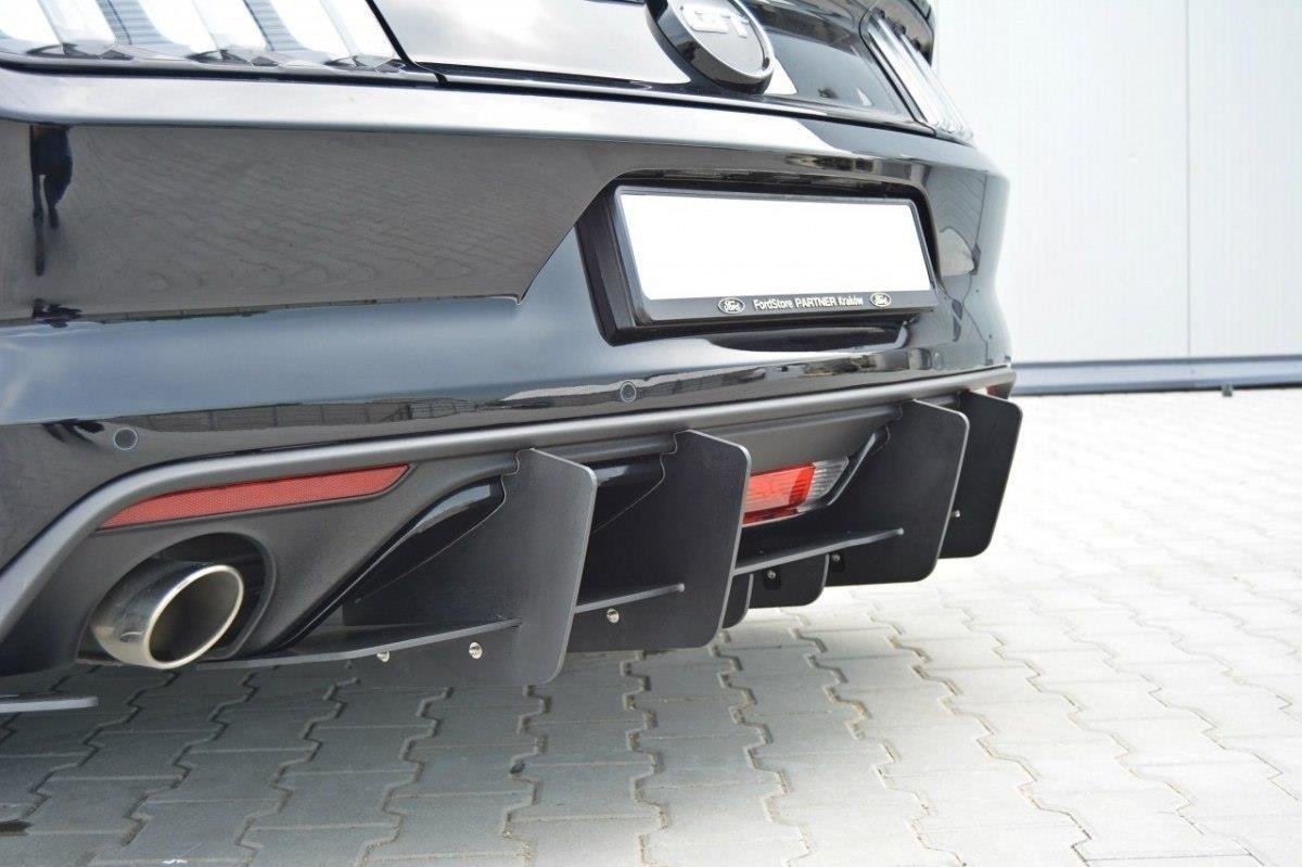 Heckschürze für Ford Mustang GT Mk6