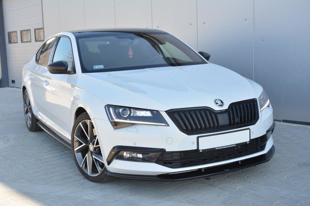 Front Ansatz V.3 für Skoda Superb Mk3 schwarz matt