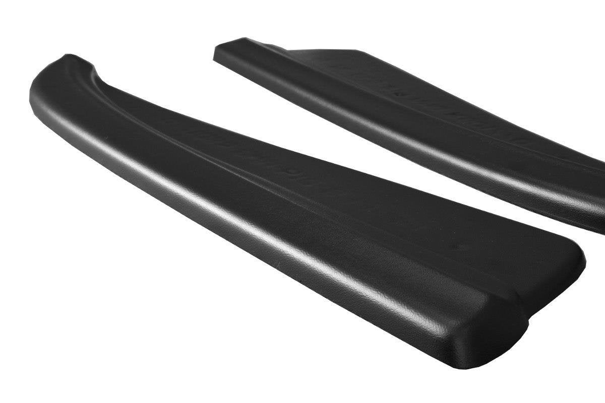 Heck Ansatz Flaps Diffusor für Mercedes CLS C219 55AMG schwarz Hochglanz
