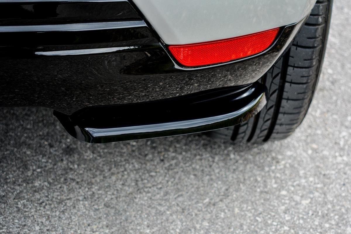 Heck Ansatz Flaps Diffusor für Renault Clio Mk4 schwarz Hochglanz