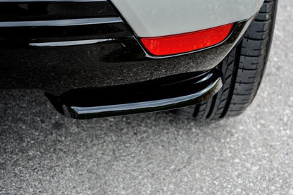 Heck Ansatz Flaps Diffusor für Renault Clio Mk4 schwarz Hochglanz