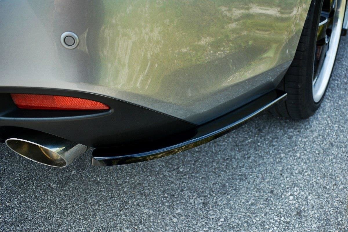 Heck Ansatz Flaps Diffusor für Mazda 6 GJ (Mk3) schwarz Hochglanz