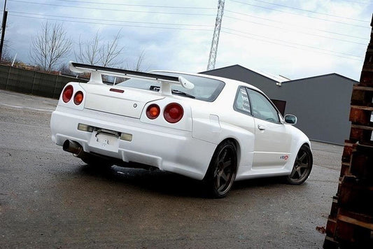 Heckstoßstange NISSAN SKYLINE R34 GTR GTR LOOK