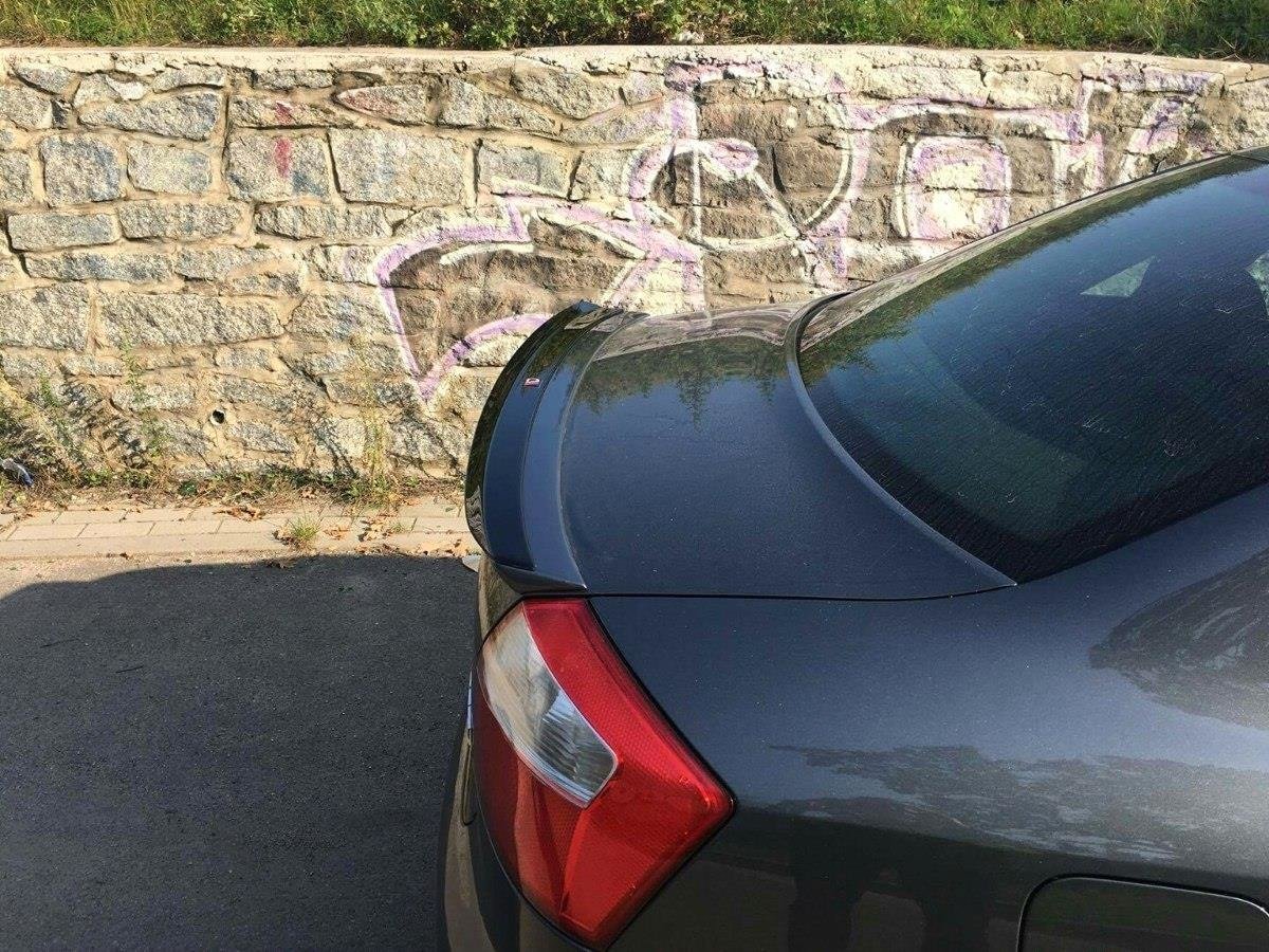 Spoiler CAP für Audi A4 S-Line B6 Limousine schwarz Hochglanz