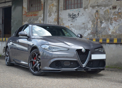 Front Ansatz V.1 für ALFA ROMEO GIULIA VELOCE schwarz Hochglanz