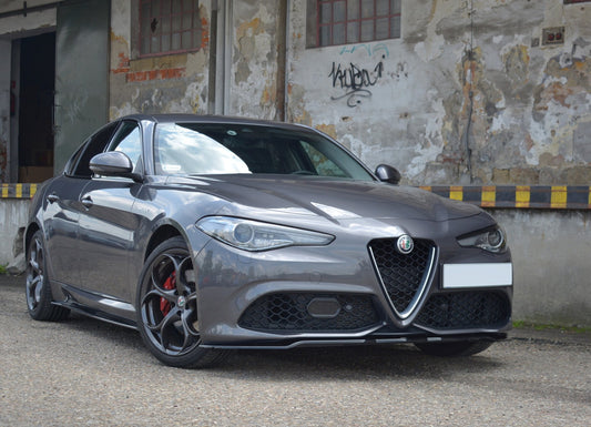 Front Ansatz V.1 für ALFA ROMEO GIULIA VELOCE schwarz Hochglanz