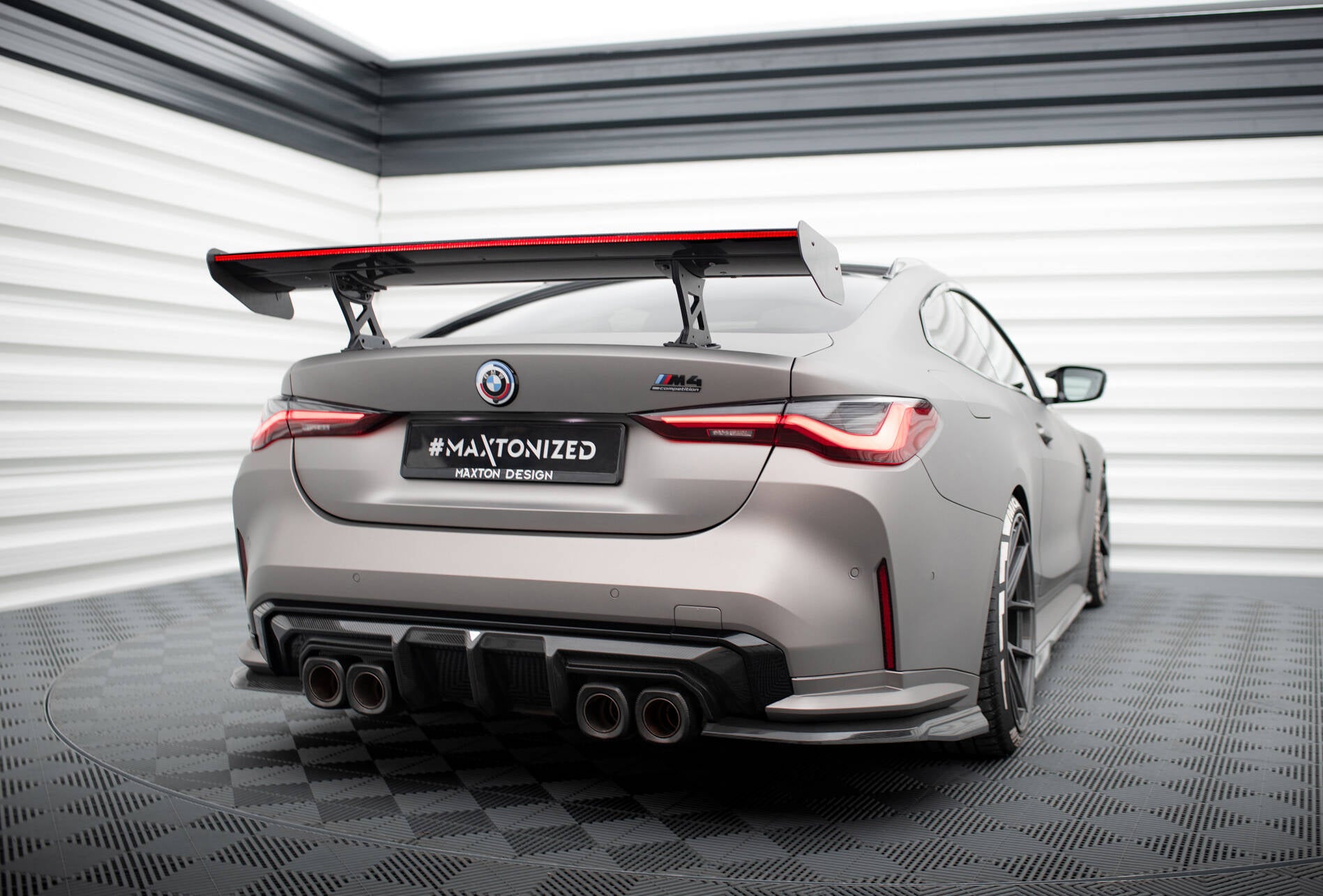 Carbon Spoiler With Internal Brackets Uprights + LED BMW M4 G82 / G82 Facelift / M440i / 4 M-Paket G22 / G22 Facelift
