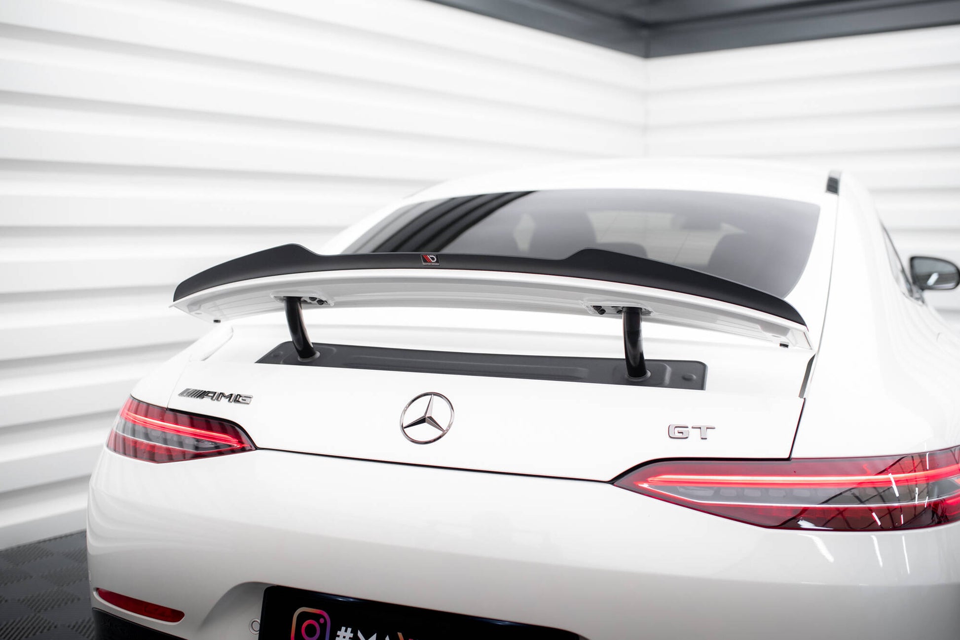 Spoiler CAP für Mercedes-AMG GT 53 / 43 V8 Package 4 Door-Coupe schwarz Hochglanz