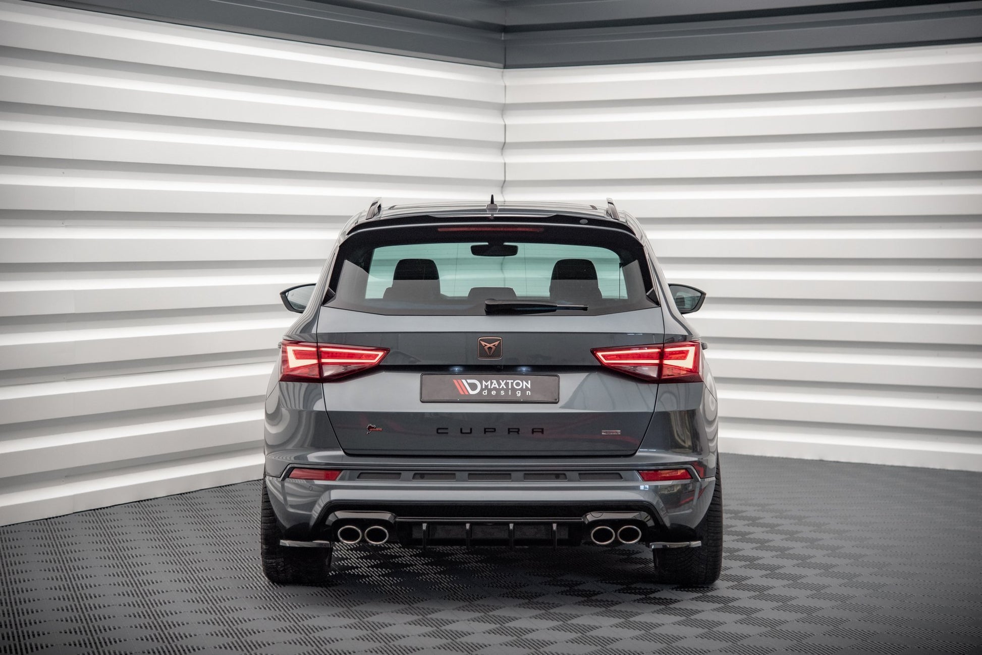 Heck Ansatz Flaps Diffusor für Cupra Ateca Mk1 / Mk1 Facelift schwarz Hochglanz