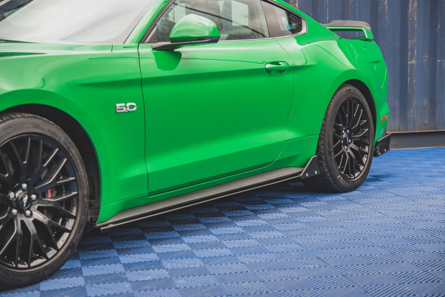 Seitenschweller Ansatz + Flaps für Ford Mustang GT Mk6 Facelift