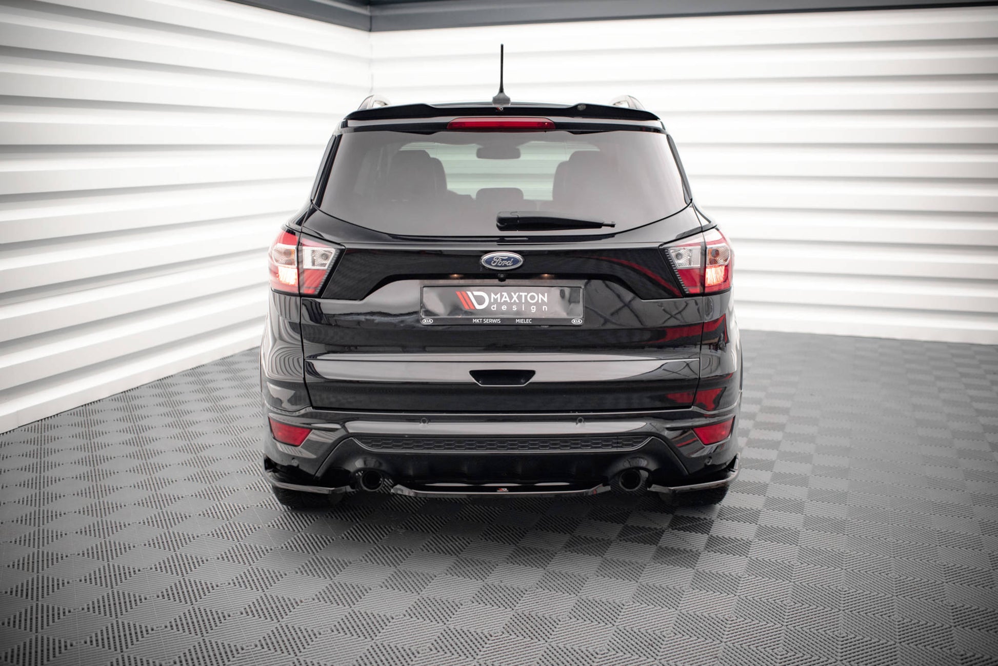 Heckansatz Ford Escape ST-Line Mk3 schwarz Hochglanz