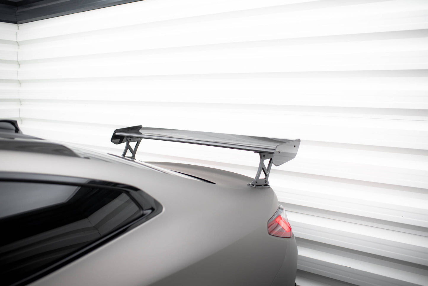 Carbon Spoiler With External Brackets Uprights + LED BMW M4 G82 / G82 Facelift / M440i / 4 M-Paket G22 / G22 Facelift