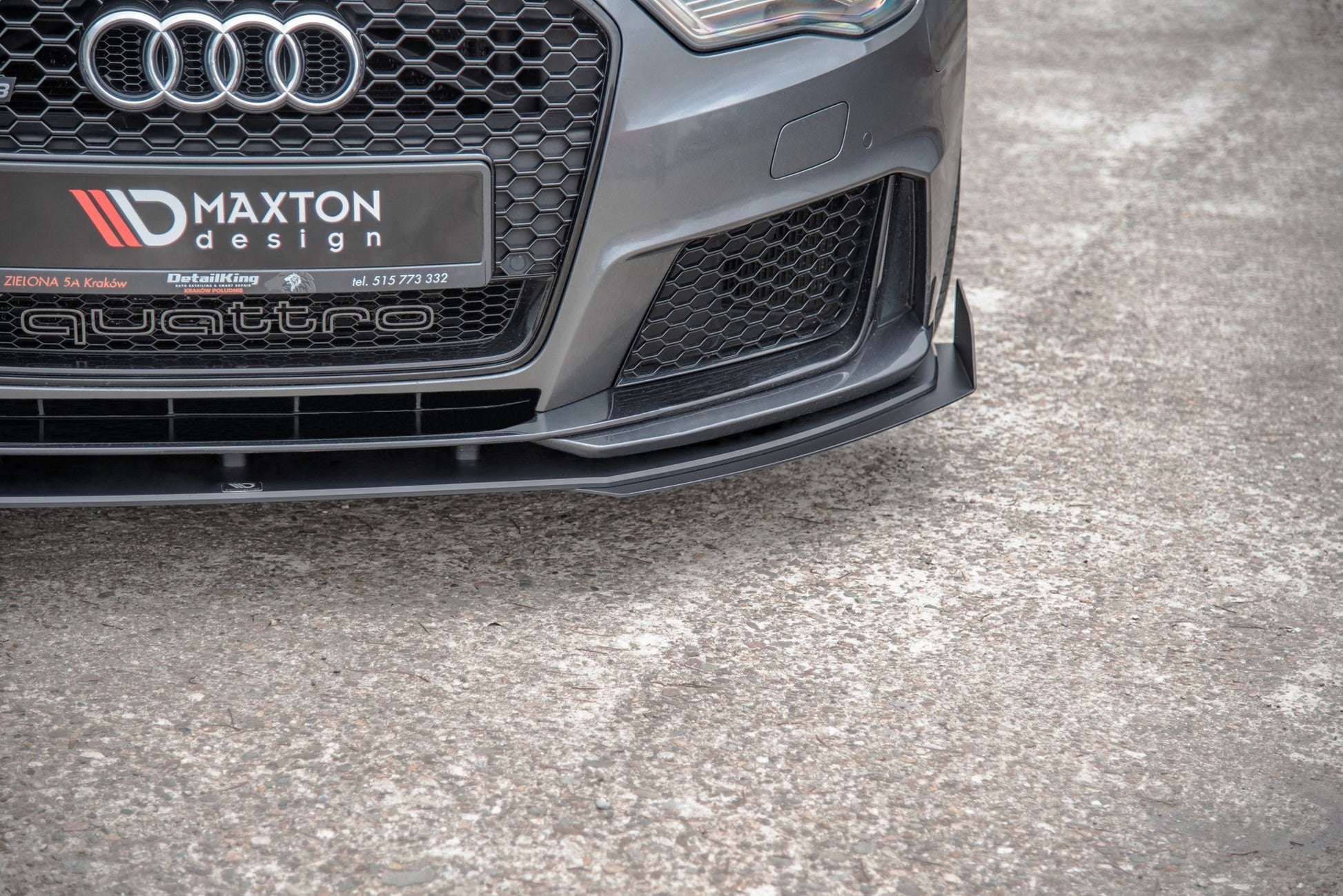 Street Pro Front Ansatz für +Flaps für Audi RS3 8V Sportback schwarz Hochglanz