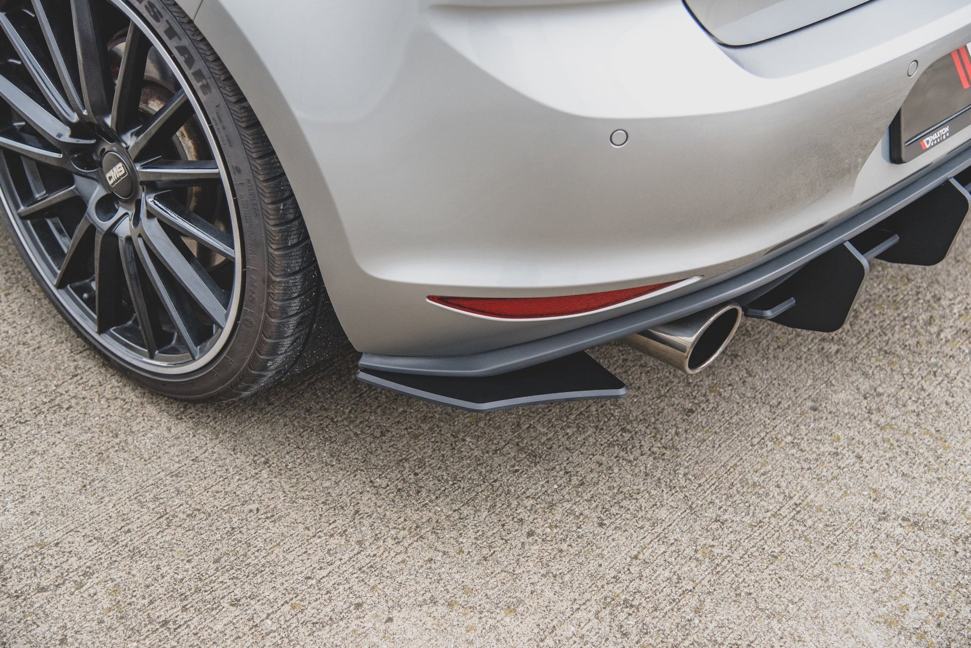 Heck Ansatz Flaps Diffusor V.2 für VW Golf 7 GTI