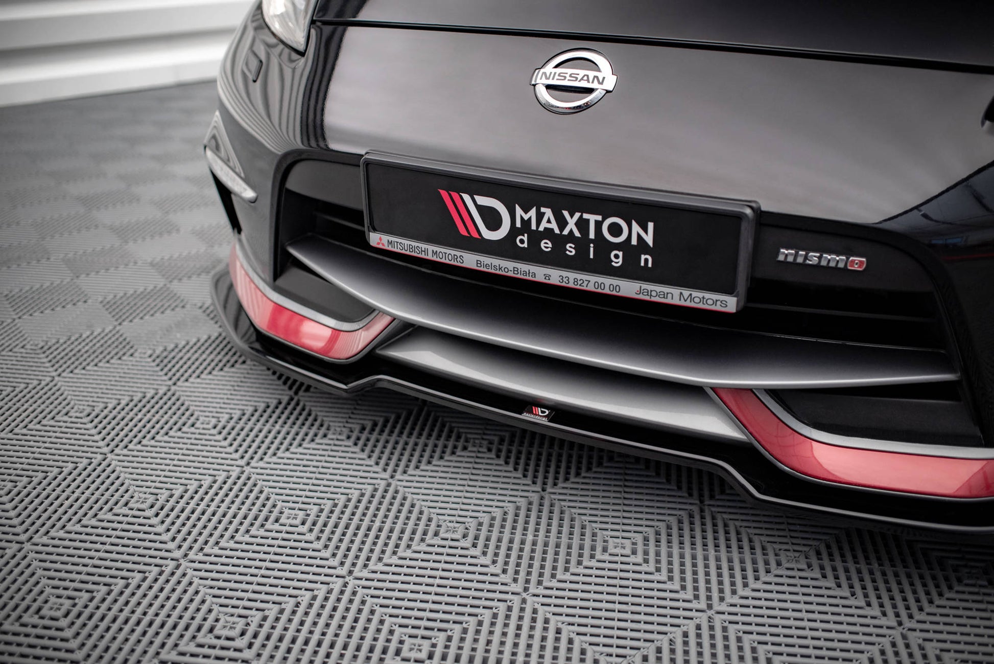 Front Ansatz V.3 für Nissan 370Z Nismo Facelift schwarz Hochglanz