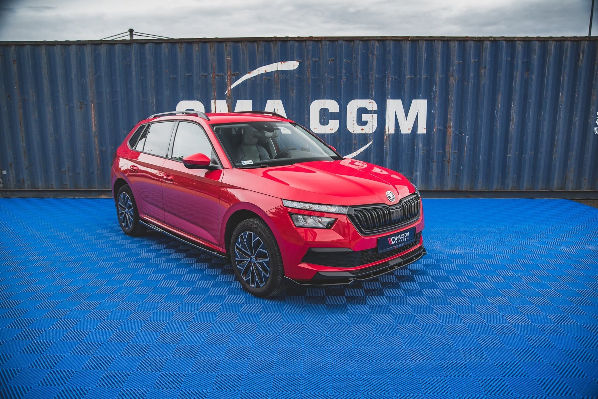Front Ansatz V.1 für Skoda Kamiq Mk1 schwarz Hochglanz