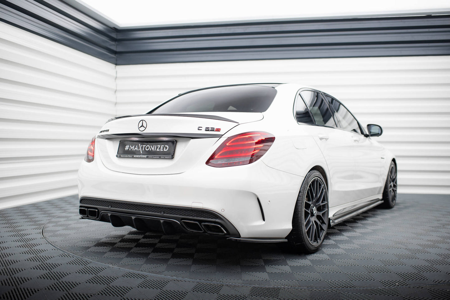Diffusor Heck Ansatz für Mercedes C-Klasse S205 63 AMG  schwarz Hochglanz
