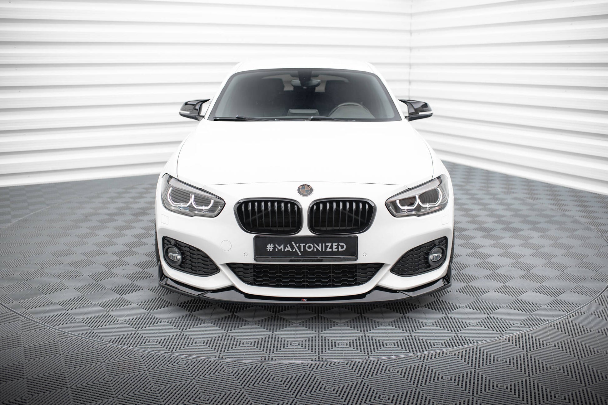 Front Ansatz V.4 für CSL Look BMW 1er M-Paket / M140i F20 Facelift schwarz Hochglanz