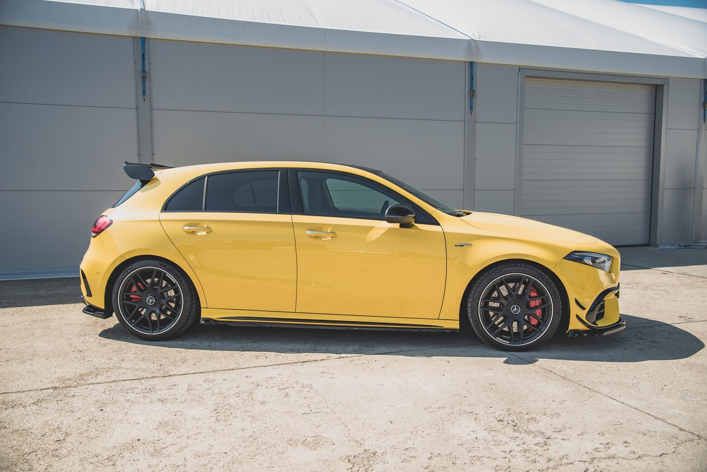 Seitenschweller Ansatz für Mercedes-AMG A 45 S W177 schwarz Hochglanz