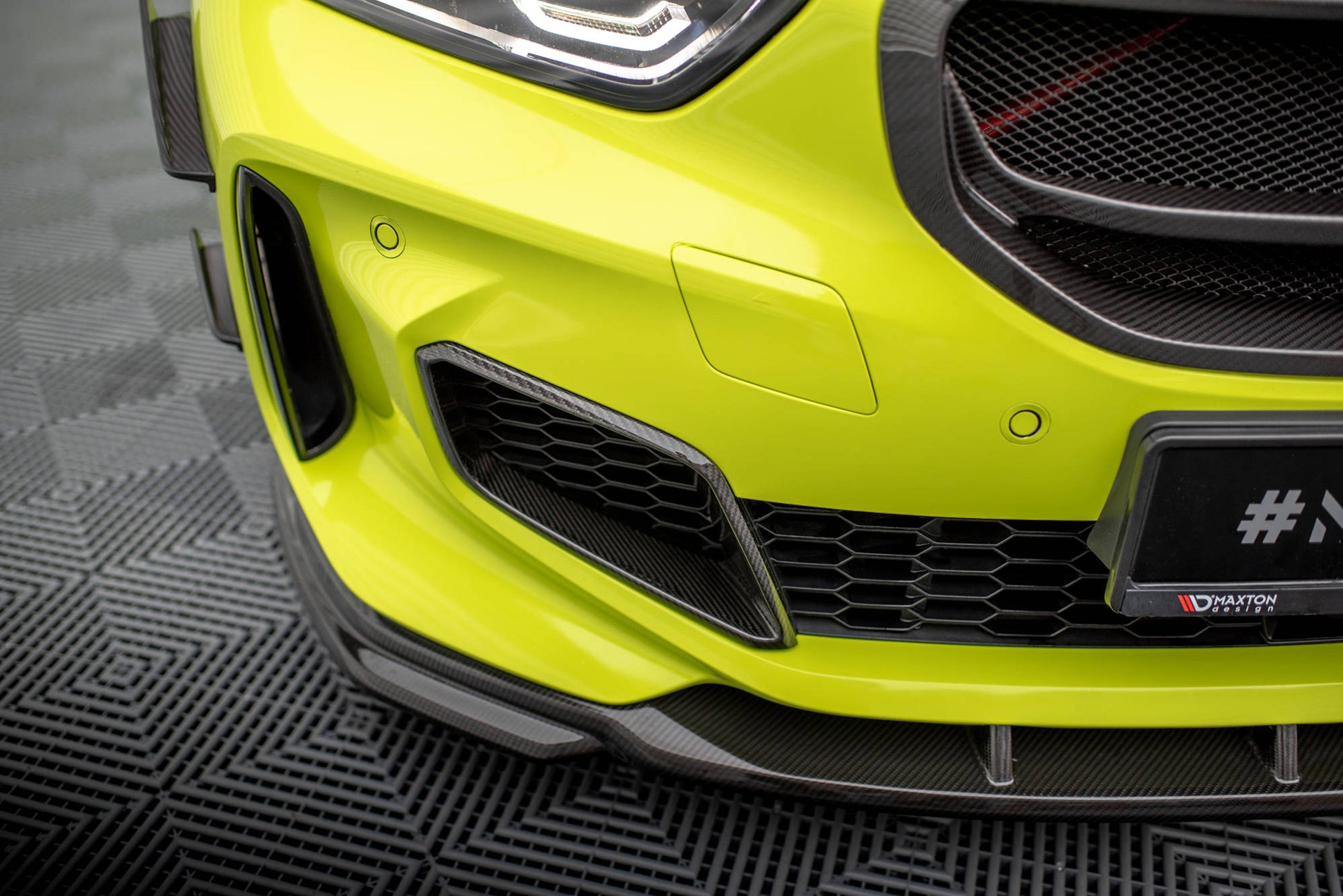 Prepreg Carbon Fiber Front Bumper Side Vents BMW 1er F40 M-Paket/ M135i