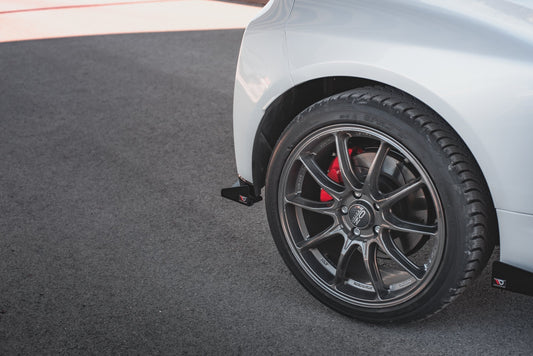 Street Pro Heck Ansatz Flaps Diffusor +Flaps für Toyota GR Yaris Mk4 schwarz Hochglanz