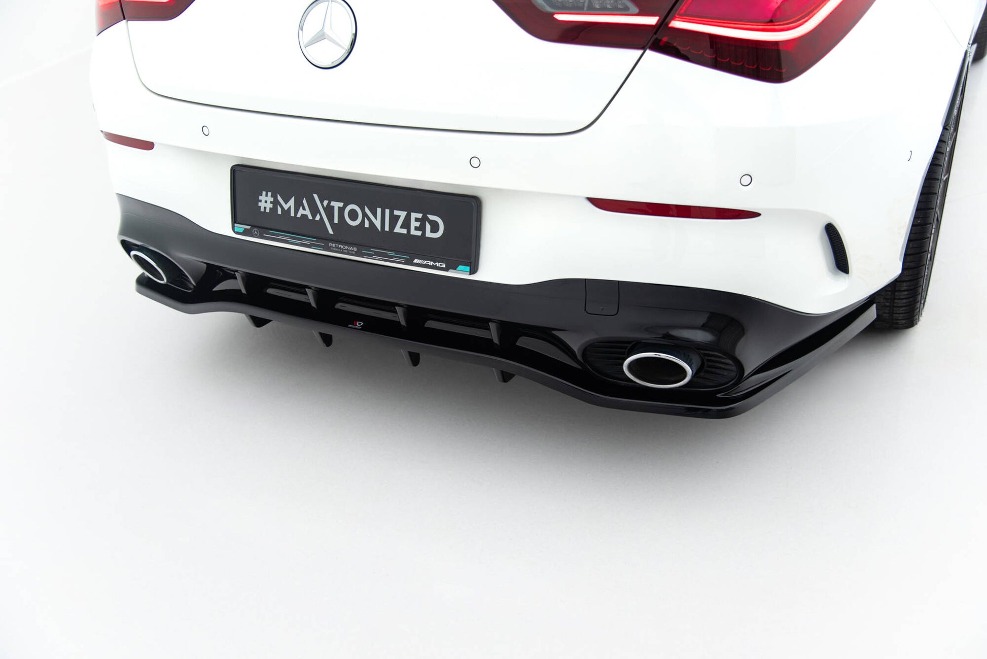 Mittlerer Cup Diffusor DTM Look Heck Ansatz für Mercedes-AMG CLA 35  / 45  Coupe / Shooting Brake C118 Facelift / X118 Facelift schwarz Hochglanz