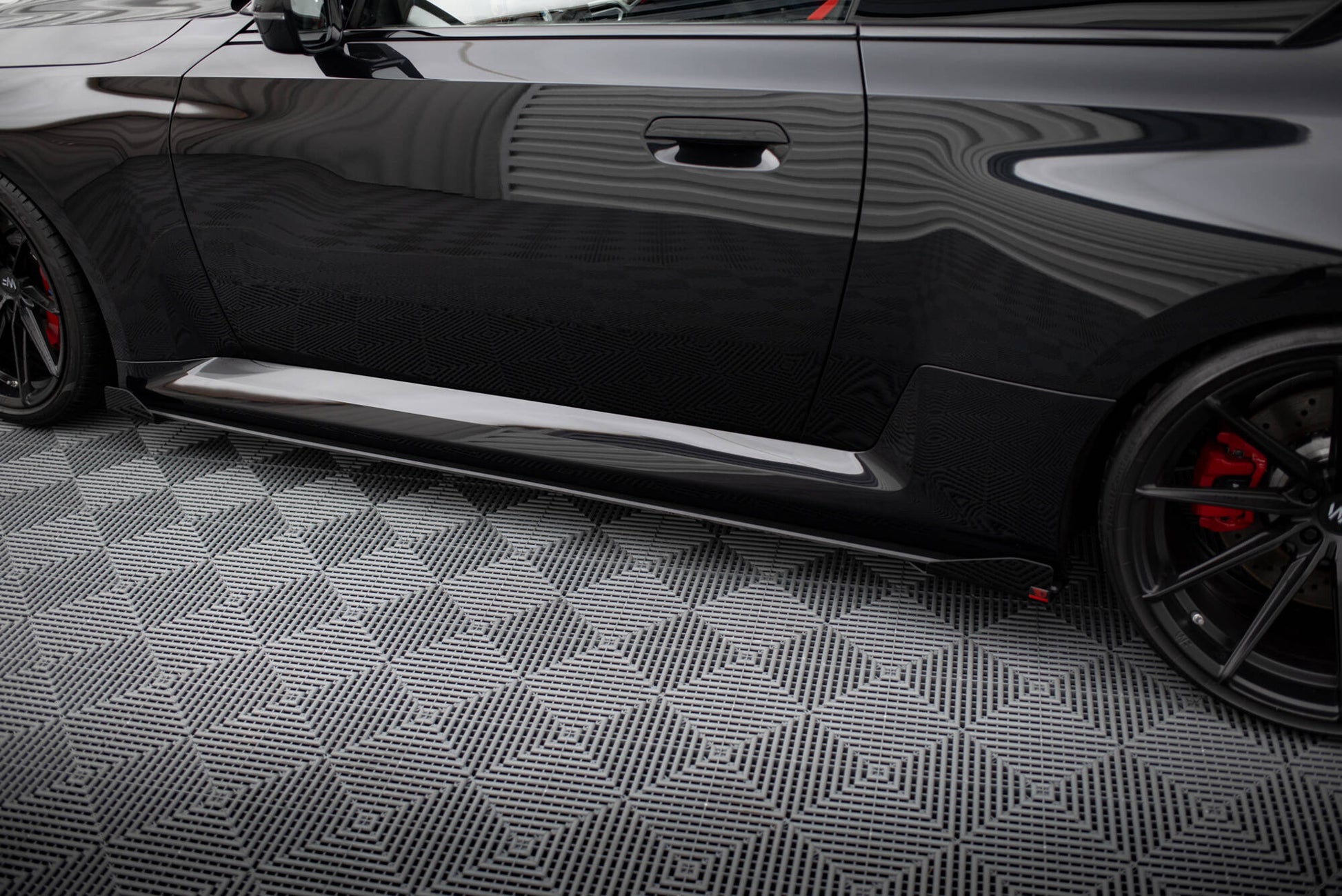 Street Pro Seitenschweller Ansatz für V.1 für + Flaps BMW M2 G87 schwarz Hochglanz