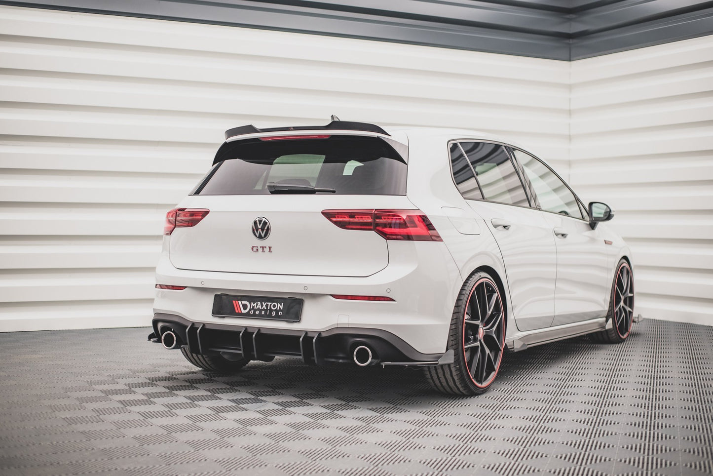 Street Pro Heckschürze V.2 für Volkswagen Golf GTI Mk8