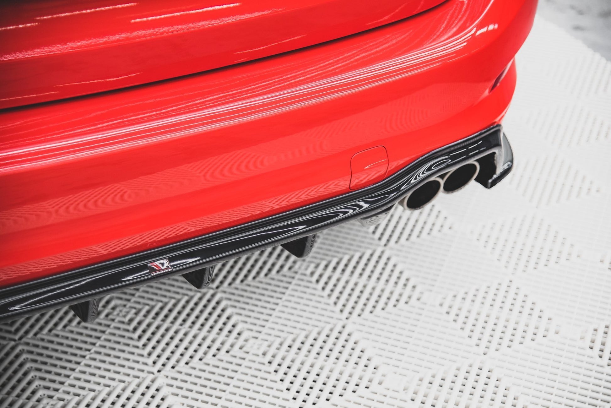 Diffusor Heck Ansatz für Ford Focus ST-Line Kombi Mk4 schwarz Hochglanz
