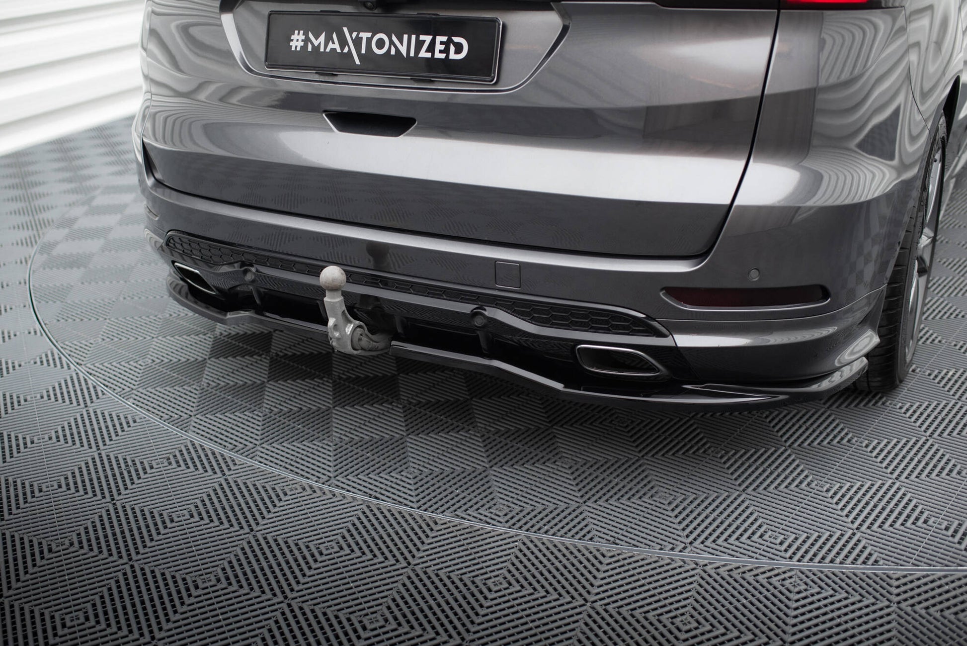Mittlerer Cup Diffusor DTM Look Heck Ansatz für Ford S-Max ST-Line Mk2 schwarz Hochglanz