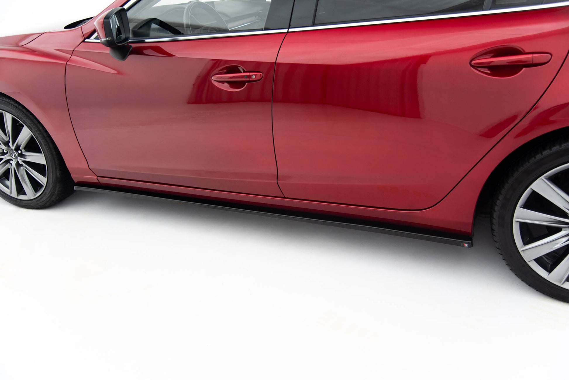Seitenschweller Ansatz für Mazda 6 Limousine Mk3 Facelift schwarz Hochglanz