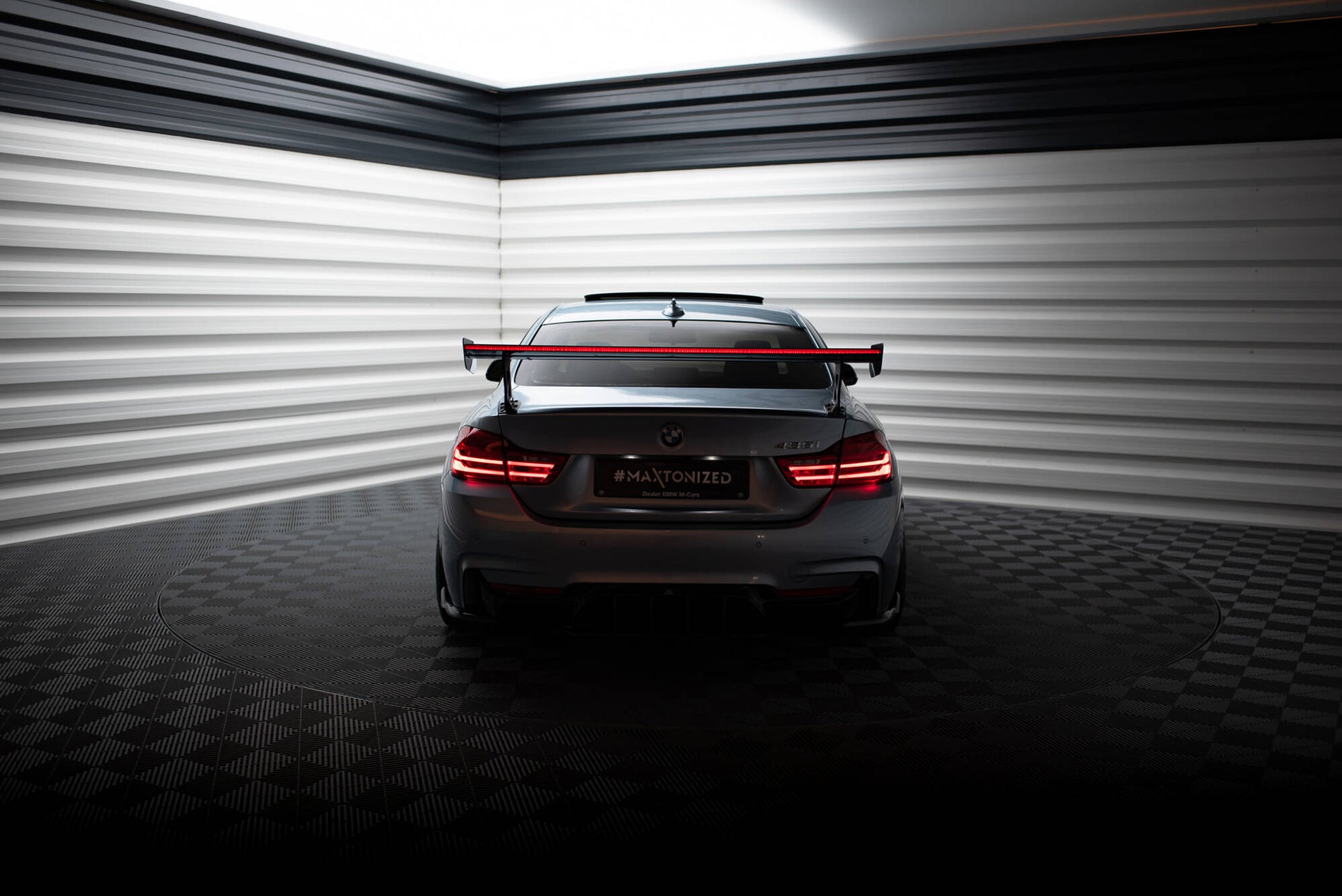 Carbon Spoiler With External Brackets Uprights + LED BMW 4er F32 / 4 F32 M-Paket Coupe