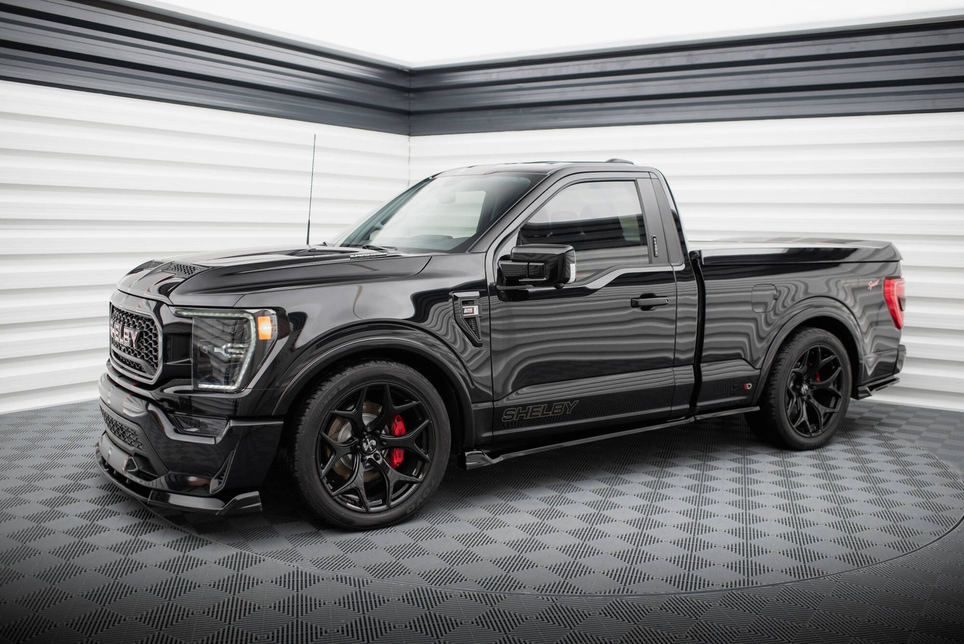 Seitenschweller Ansatz für Shelby F150 Super Snake schwarz Hochglanz