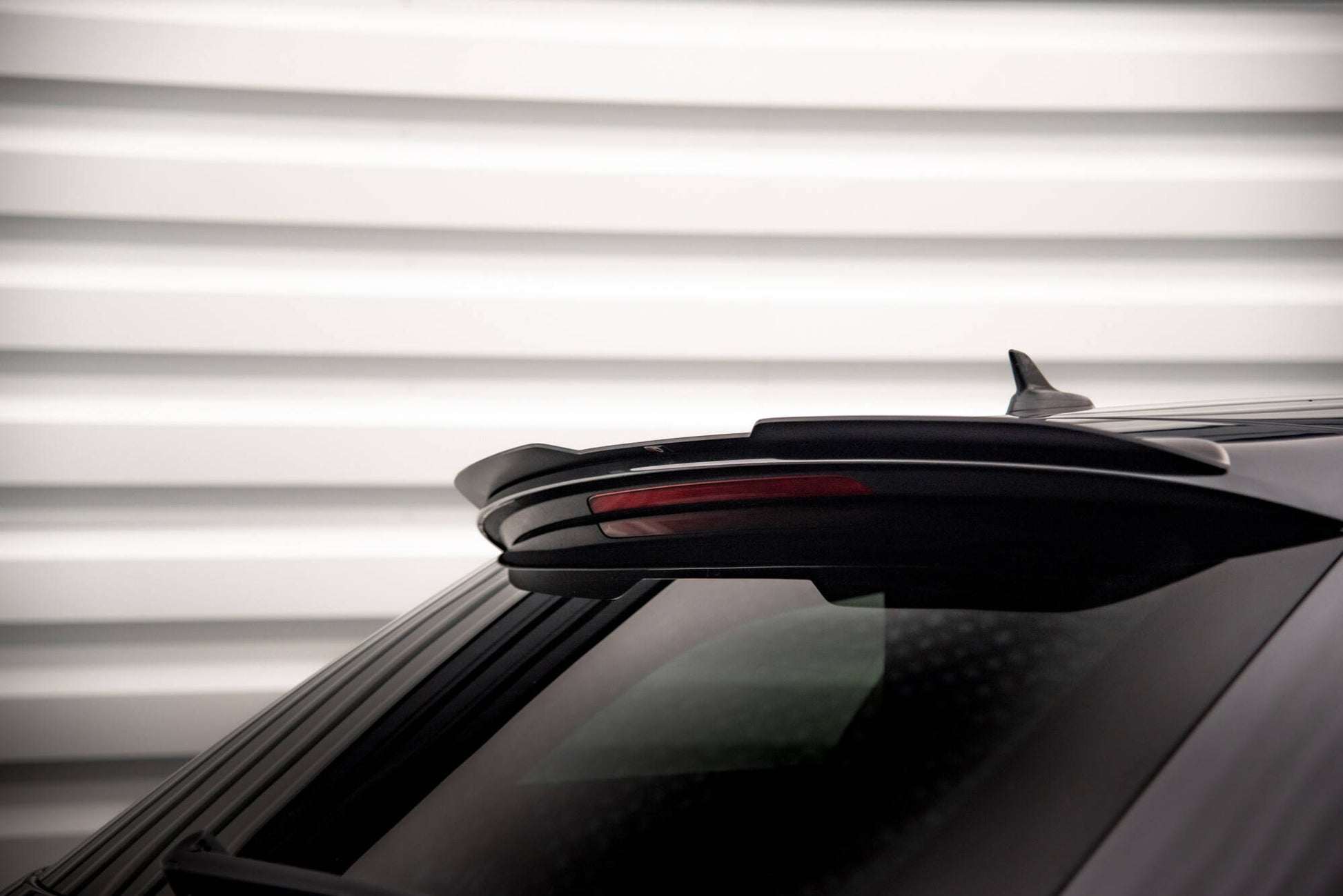 Spoiler CAP V.1 für Audi A6 C7 Avant schwarz Hochglanz
