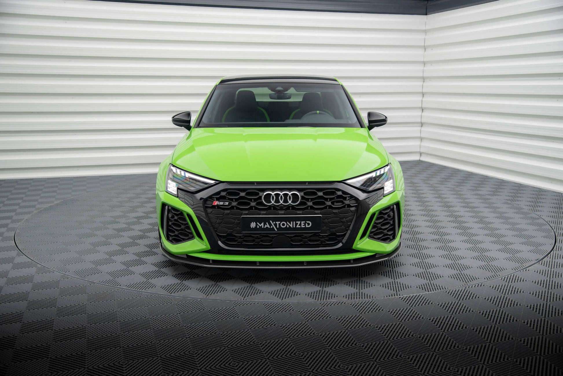 Prepreg Carbon Fiber Front Splitter Audi RS3 Limousine / Sportback 8Y