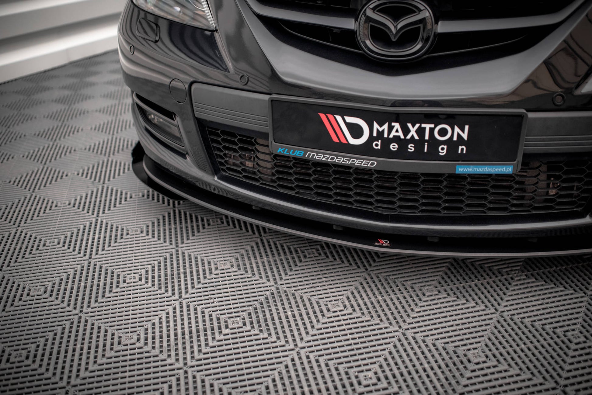 Street Pro Front Ansatz für + Flaps für V.1 + Flaps Mazda 3 MPS Mk1 schwarz Hochglanz